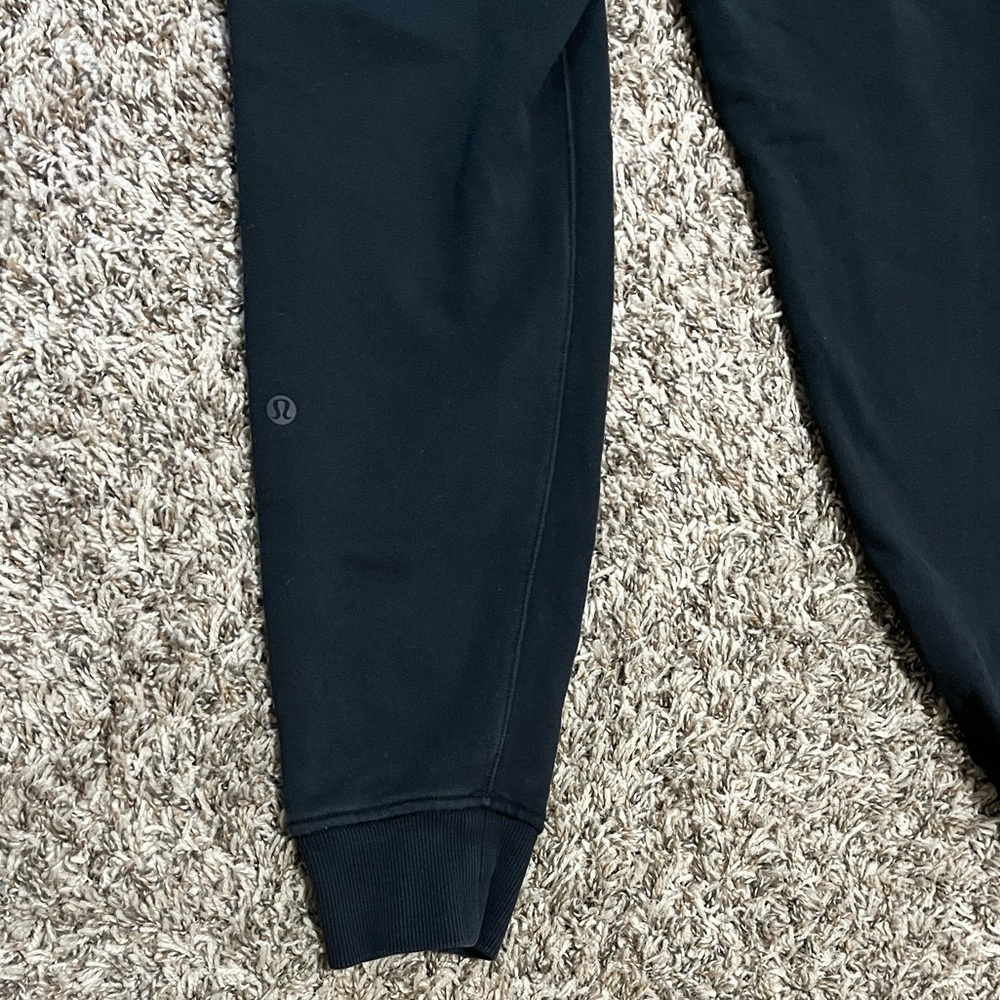 Lululemon Warm Down Jogger II Size 6 - Picture 7 of 10